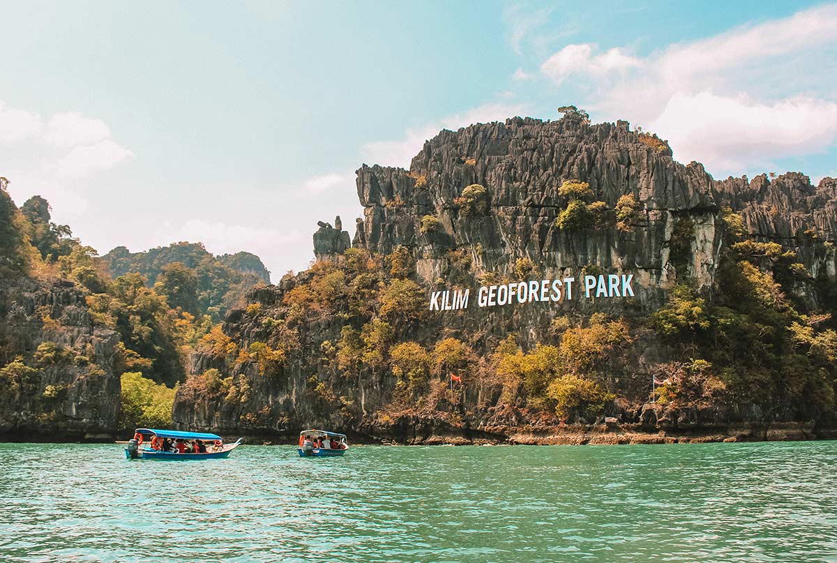 Jelajahi Mangrove Langkawi: Tur Edukatif dan Menyenangkan